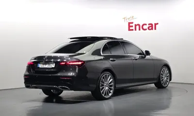 Mercedes-Benz E-Class 2022, 34646 км, за 28554.55 USD