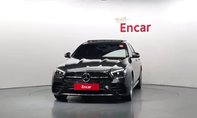 Mercedes-Benz E-Class 2022, 34646 км, за 28554.55 USD