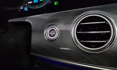 Mercedes-Benz E-Class 2022, 34646 км, за 28554.55 USD - фото 20