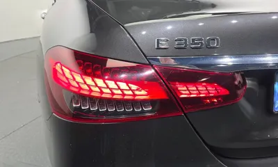 Mercedes-Benz E-Class 2022, 34646 км, за 28554.55 USD - фото 23