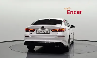 Kia K5 2019, 110050 км, за 8923.86 USD