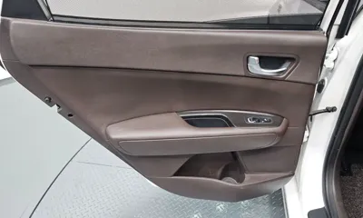 Kia K5 2019, 110050 км, за 8923.86 USD - фото 25