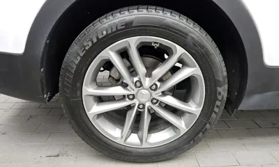 Hyundai Santafe 2016, 129569 км, за 7293.09 USD