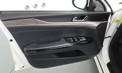 Kia K5 2020, 98845 км, за 10423.46 USD - фото 24