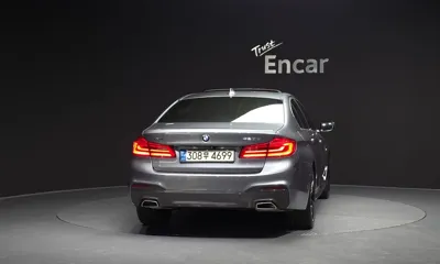 BMW 5-Series 2018, 66442 км, за 18434.09 USD