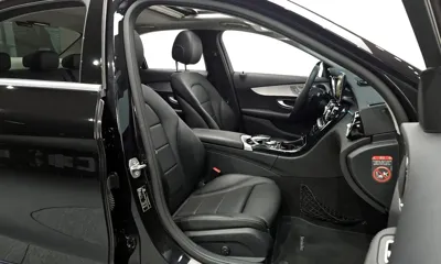 Mercedes-Benz C-Class 2017, 32952 км, за 14212.07 USD - фото 10
