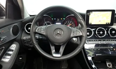 Mercedes-Benz C-Class 2017, 32952 км, за 14212.07 USD - фото 13