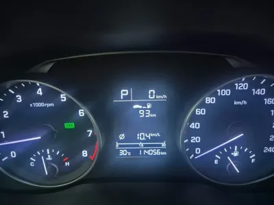 Hyundai Avante 2016, 114056 км, за 5185.77 USD