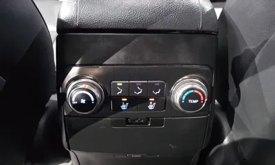 Hyundai Veracruz 2014, 162482 км, за 6049.97 USD - фото 19