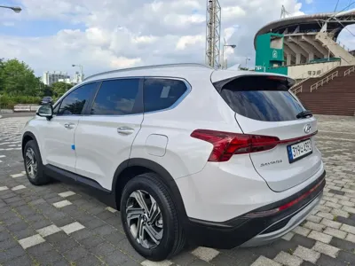 Hyundai Santafe 2022, 60630 км, за 15302.46 USD