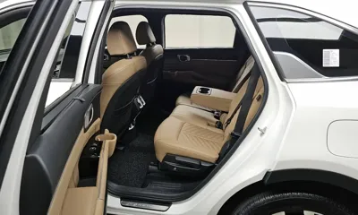 Kia Sorento 2024, 49027 км, за 21070.36 USD - фото 11
