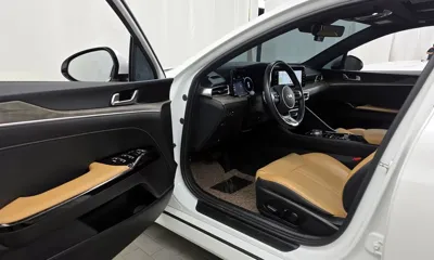 Kia K5 2021, 74875 км, за 12632.67 USD - фото 10