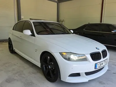 BMW 3-Series · 2011 год