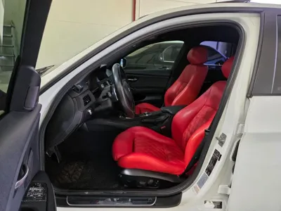 BMW 3-Series 2011, 187400 км, за 4294.68 USD - фото 8