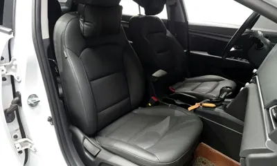 Hyundai Avante 2020, 24448 км, за 7866.21 USD - фото 14