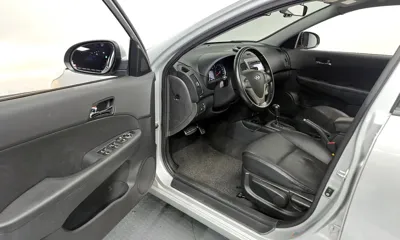 Hyundai i30 2010, 90370 км, за 2430.37 USD - фото 10