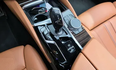 BMW 5-Series 2022, 65080 км, за 22990.01 USD - фото 9