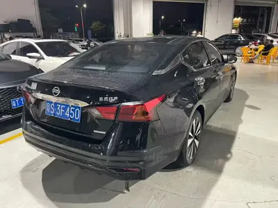 Nissan Teana 2022, 40000 км, за 9387.69 USD