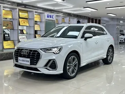 Audi Q3 · 2023 год