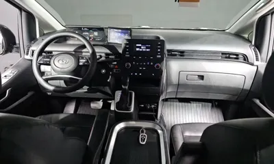 Hyundai Staria 2022, 36957 км, за 15731.65 USD - фото 7