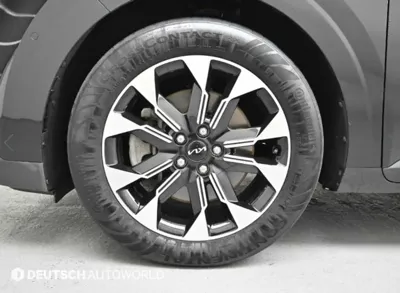 Kia Canival 2023, 49285 км, за 20412.14 USD - фото 20