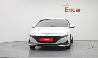 Hyundai Avante 2023, 129696 км, за 7475.78 USD