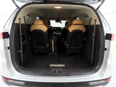 Kia Canival 2021, 84526 км, за 17889.69 USD - фото 17