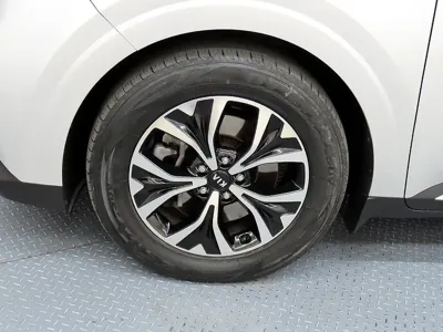 Kia Canival 2021, 84526 км, за 17889.69 USD - фото 20