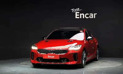 Kia Stinger 2018, 127174 км, за 10634.11 USD