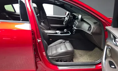 Kia Stinger 2018, 127174 км, за 10553.75 USD - фото 26