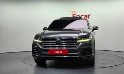 Volkswagen Touareg 2020, 123677 км, за 24182.36 USD