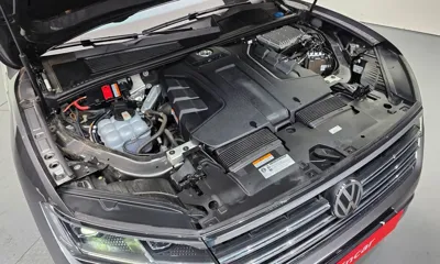 Volkswagen Touareg 2020, 123677 км, за 24182.36 USD - фото 6