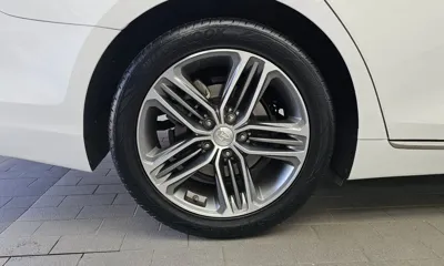 Hyundai Grandeur 2019, 78743 км, за 11506.2 USD
