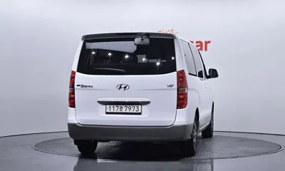 Hyundai Starex 2021, 56361 км, за 15526.92 USD