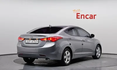 Hyundai Avante 2014, 74016 км, за 4230.57 USD