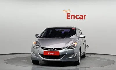 Hyundai Avante 2014, 74016 км, за 4230.57 USD