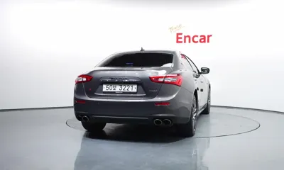 Maserati Ghibli 2017, 32436 км, за 15854.54 USD