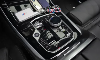 BMW X7 2024, 23427 км, за 74592.87 USD - фото 9