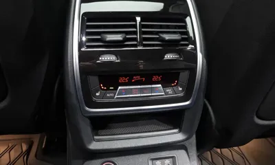 BMW X7 2024, 23427 км, за 74592.87 USD - фото 33