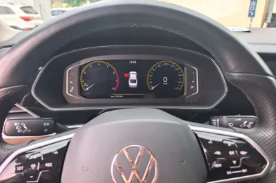 Volkswagen Passat 2023, 55500 км, за 18852 USD - фото 8