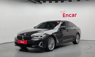BMW 5-Series · 2023 год