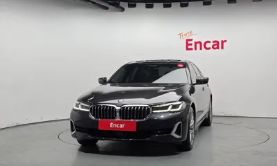 BMW 5-Series 2023, 18449 км, за 34027.09 USD