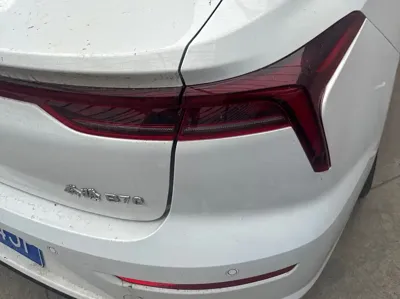 Bestune B70 2022, 30000 км, за 7342.41 USD