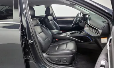 Hyundai Grandeur 2020, 62655 км, за 18169.8 USD - фото 10