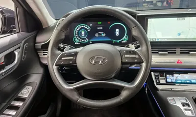 Hyundai Grandeur 2020, 62655 км, за 18169.8 USD - фото 13