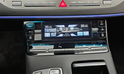Hyundai Grandeur 2020, 62655 км, за 18169.8 USD - фото 16