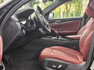 BMW 5 Series 2020, 93000 км, за 23513.38 USD