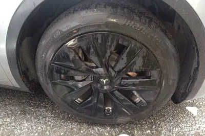 Tesla Model Y 2021, 69800 км, за 27492 USD - фото 8