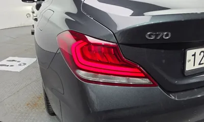Genesis G70 2019, 57666 км, за 16612.39 USD - фото 23