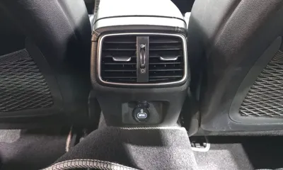Genesis G70 2019, 57666 км, за 16612.39 USD - фото 33